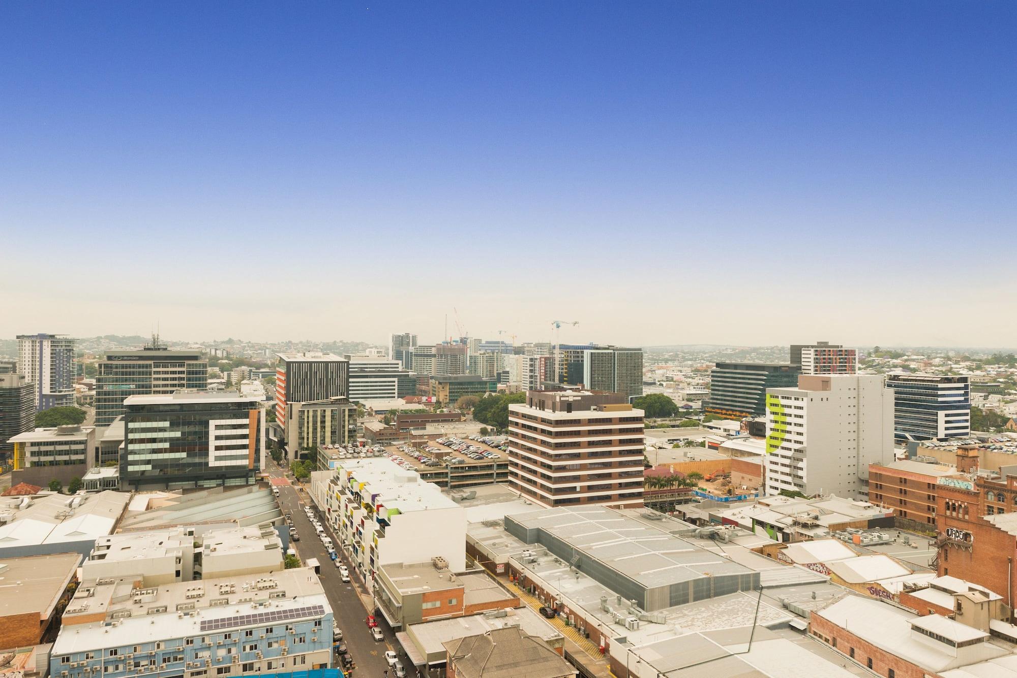 Fv By Peppers Aparthotel Бризбейн Екстериор снимка Aerial view of the CBD