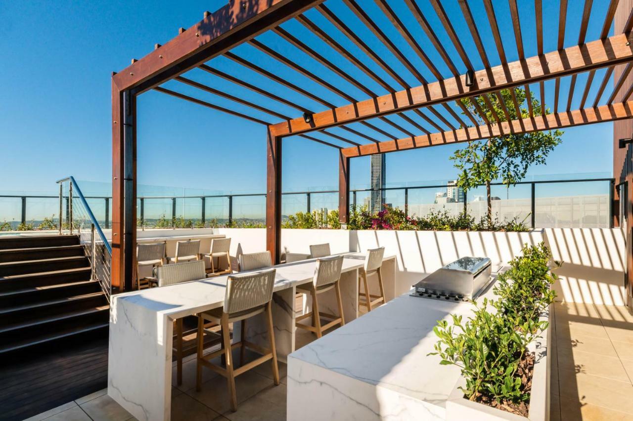 Fv By Peppers Aparthotel Бризбейн Екстериор снимка Rooftop terrace